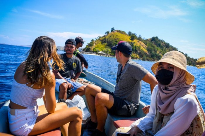 Kebijakan Baru Bagi Turis Asing Masuk Indonesia