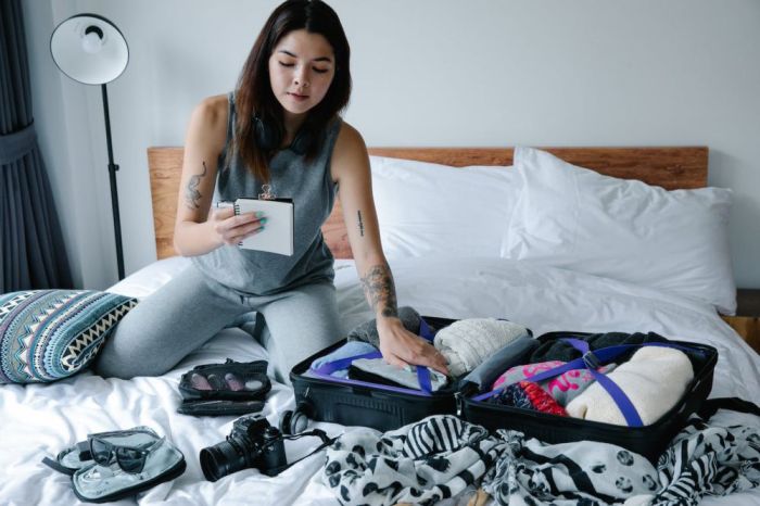 4 Tips Packing untuk Long Trip agar Barang Tak Tertinggal Panduan Packing Ringkas untuk Trip Singkat