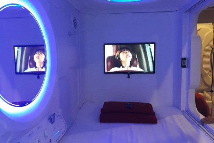 Cobain Hotel Kapsul di Terminal 3 Bandara Soekarno Hatta. Begini ... Kabar Terbaru dari Hotel Kapsul di Bandara