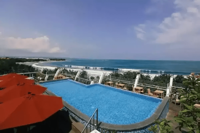 Rekomendasi Hotel di Bali Dekat Pantai